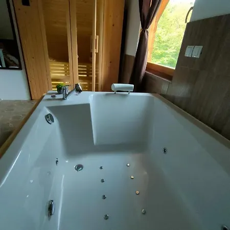 Vikend Kuca Dokovic - Jahorina * 페일