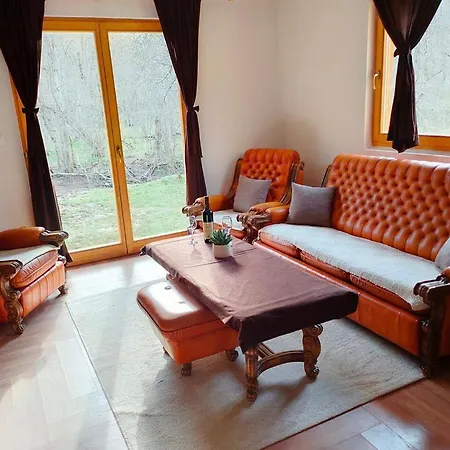 펜션 Vikend Kuca Dokovic - Jahorina 페일